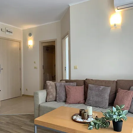Summer B514 Apartman *